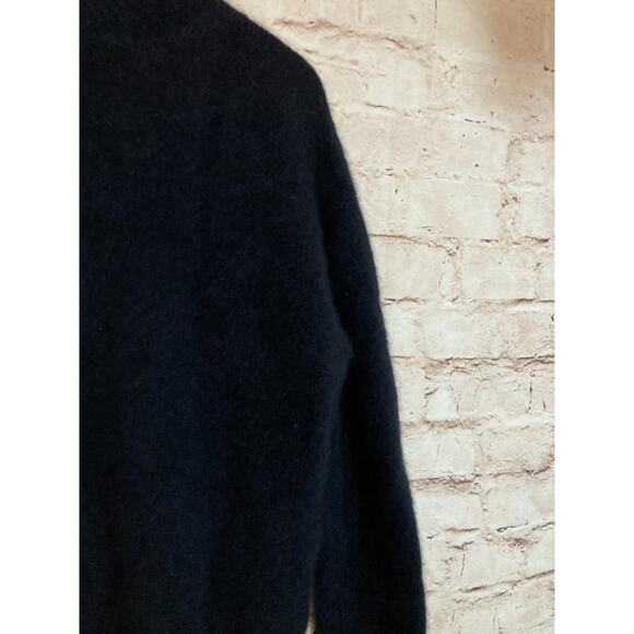 BR Cashmere Sweater Womens Small Black Hi Low Crop Front Pullover Soft Capsule - Picture 2 of 13